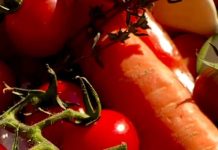 One collector shows off his Pop 3 #BGSBlackLabel in a creative vegetable-themed photo shoot ๐๐ฅ